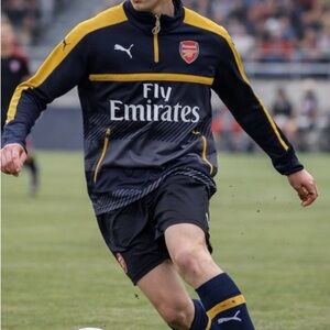 Puma Arsenal Black and Yellow Soccer Training Jersey Mens Small 2000s